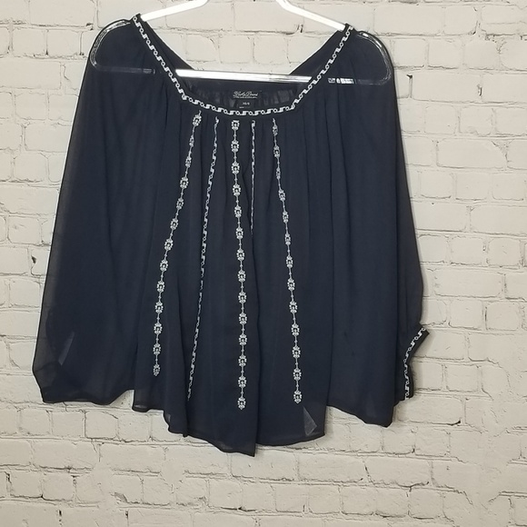 Lucky Brand Sheer Embroidered peasant Blouse - Picture 3 of 9